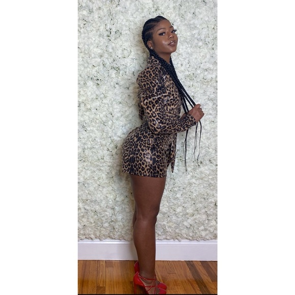 🌹NEW - KANYA Romper in Leopard - Picture 6 of 7